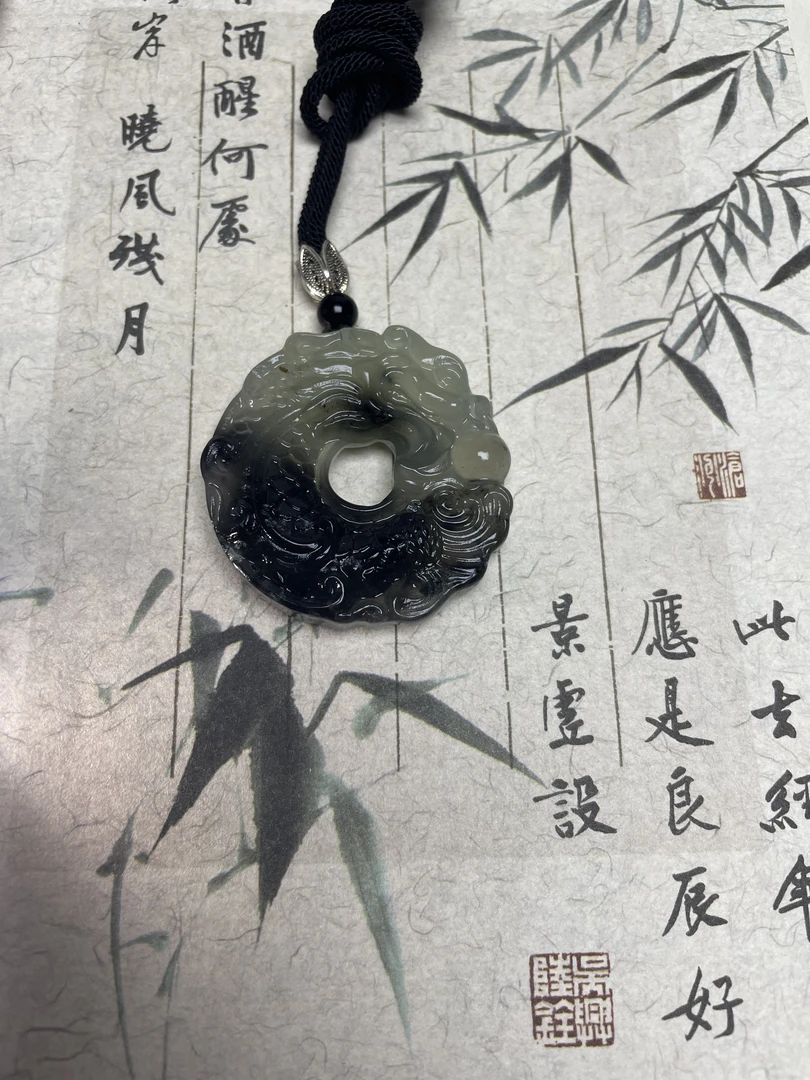 岫玉龙扣多样性发一件