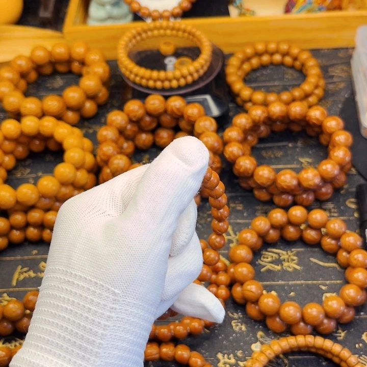 霄***荣手串桃核9尺寸龙文