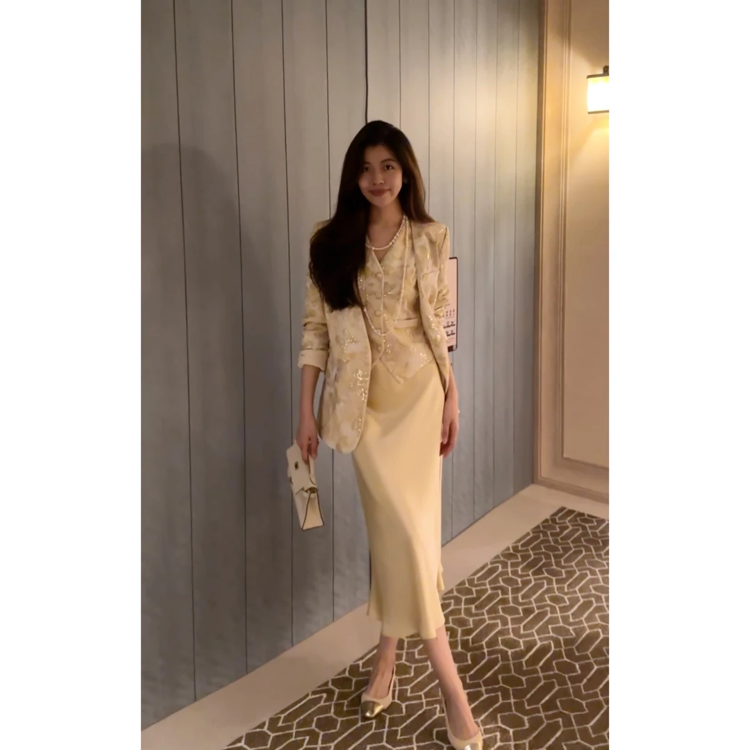 【N·COU】24秋新款【闪蝶】印花重工刺绣马甲外套DY51576-1