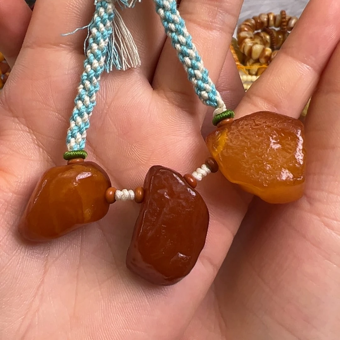 未镶嵌蜜蜡裸石蜜蜡