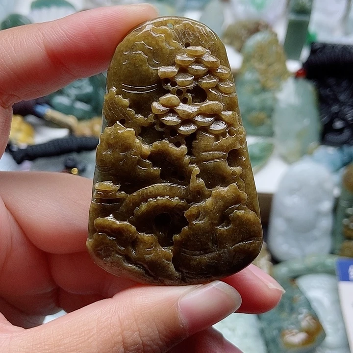 翡翠未镶嵌颈饰翡翠