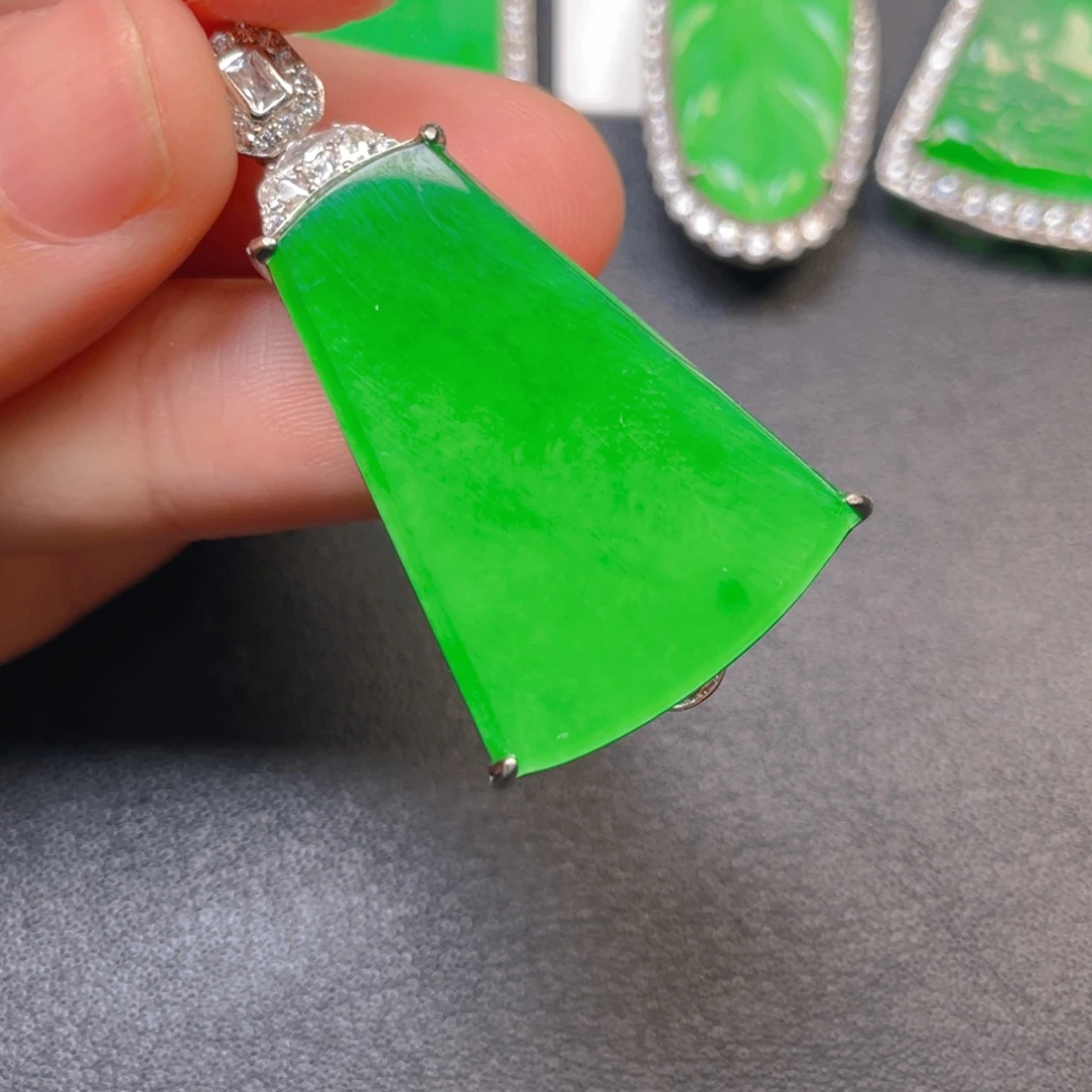翡翠银S925镶嵌吊坠(不含链)