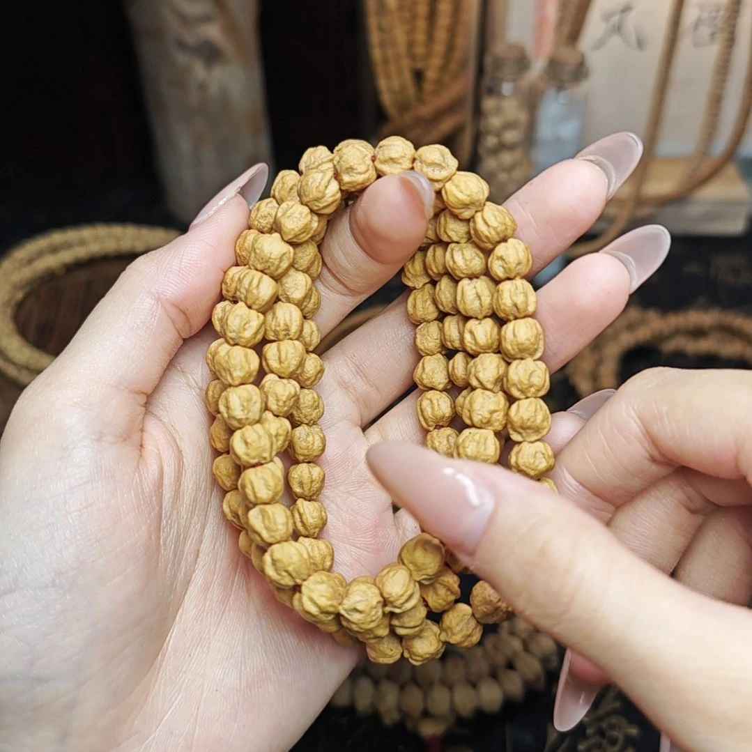 柏香籽/百香籽手串大**?莲花桩