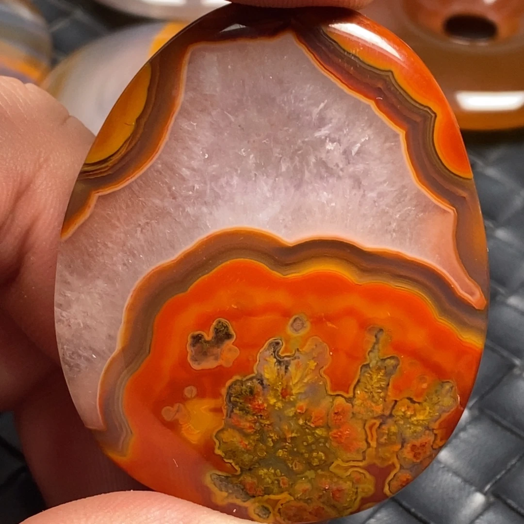 玛瑙/玉髓未镶嵌颈饰