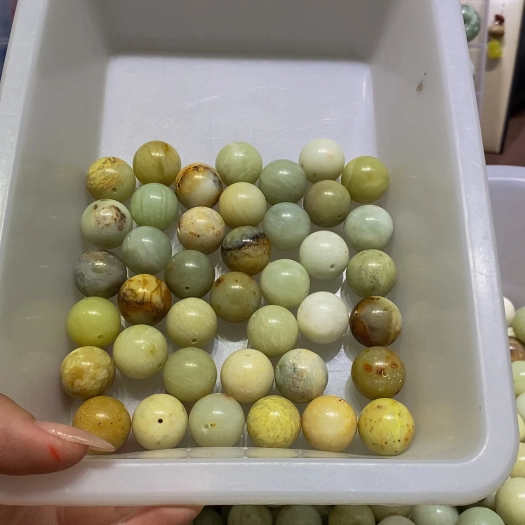 蛇纹石玉未镶嵌颈饰35