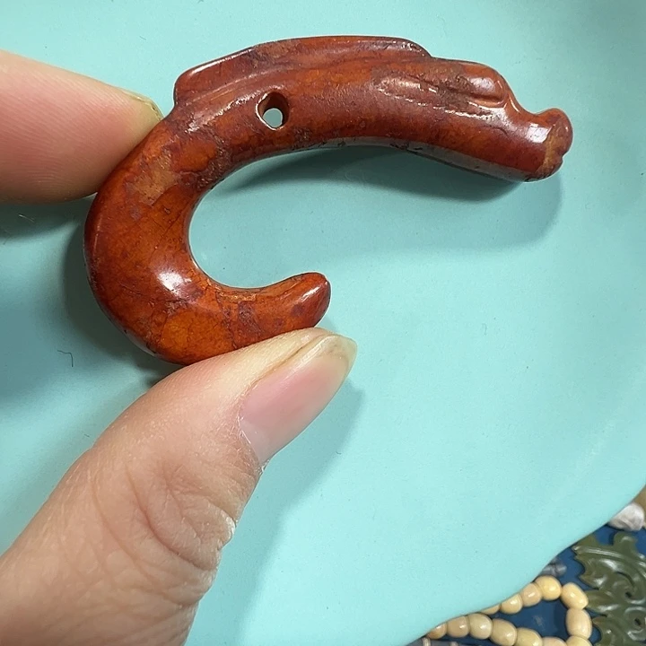 透闪石质玉未镶嵌挂件