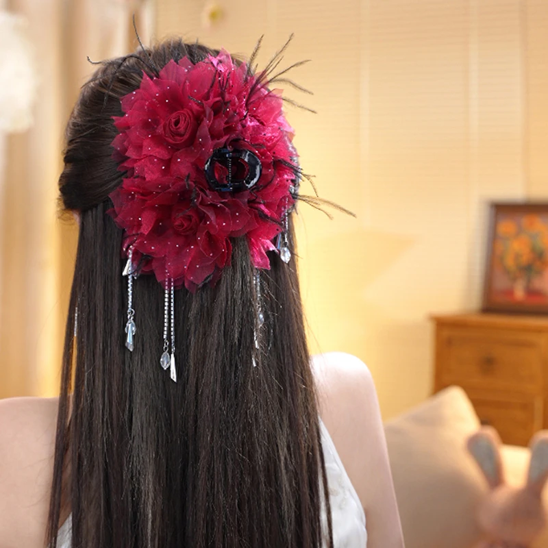 风铃玫瑰羽毛流苏风铃抓夹女后脑勺显发量鲨鱼夹百搭发夹超仙发卡