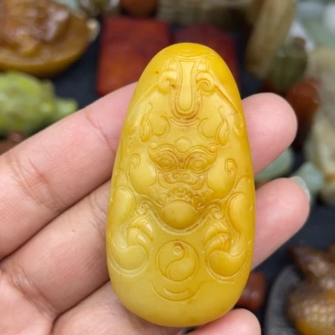 和田玉未镶嵌颈饰67