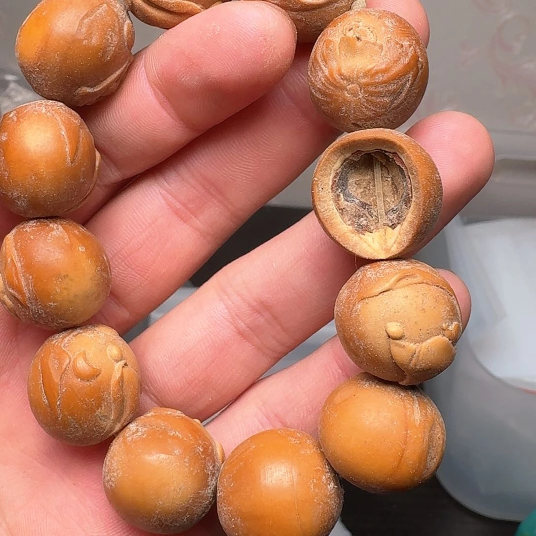 橄榄核手串给客户