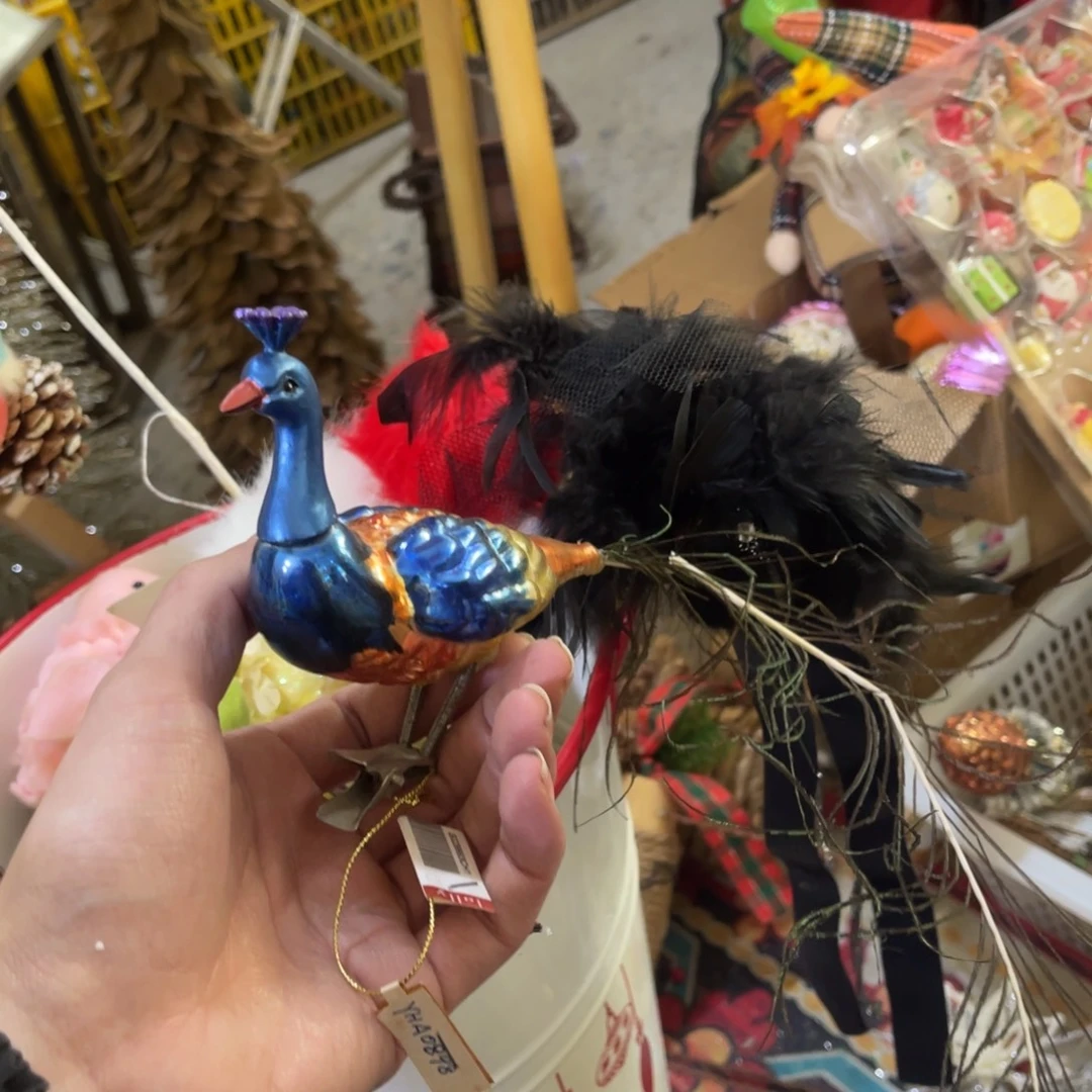 有机玻璃摆件等各种工具的使用