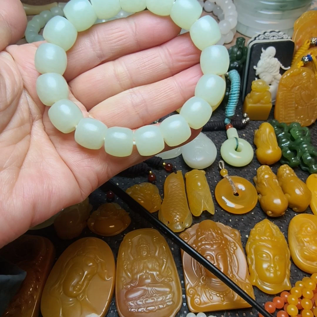 和田玉（青白玉）未镶嵌手串