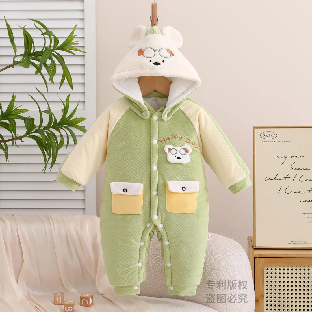 新款眼睛小熊新生儿冬季连体衣爬服连身衣可爱保暖婴儿哈衣外出服