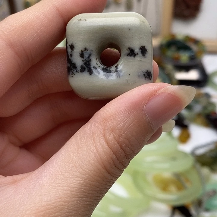 和田玉银S925镶嵌颈饰