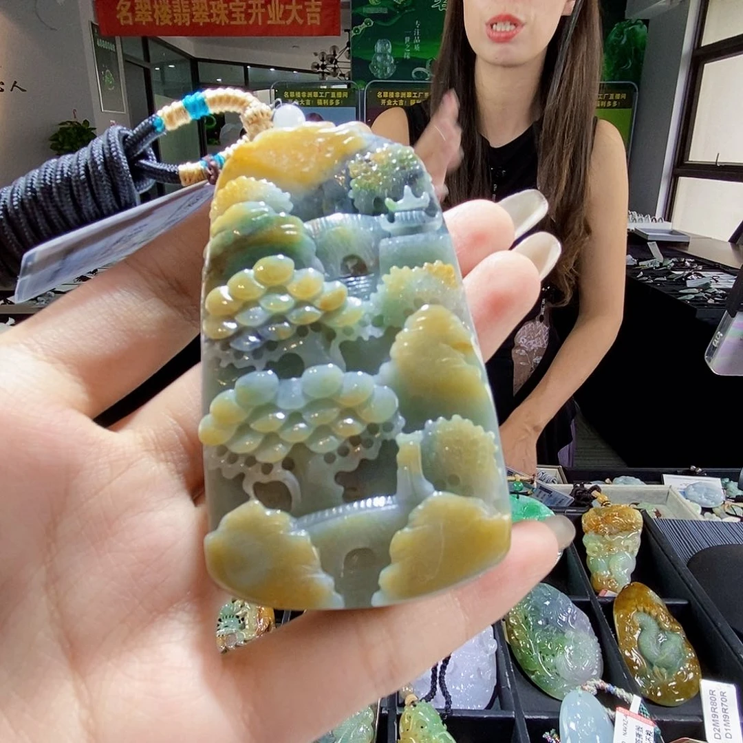 颈饰未镶嵌翡翠翡翠