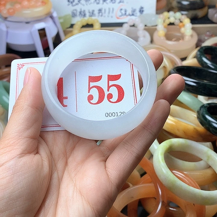 石英质玉（黄龙玉）未镶嵌手镯
