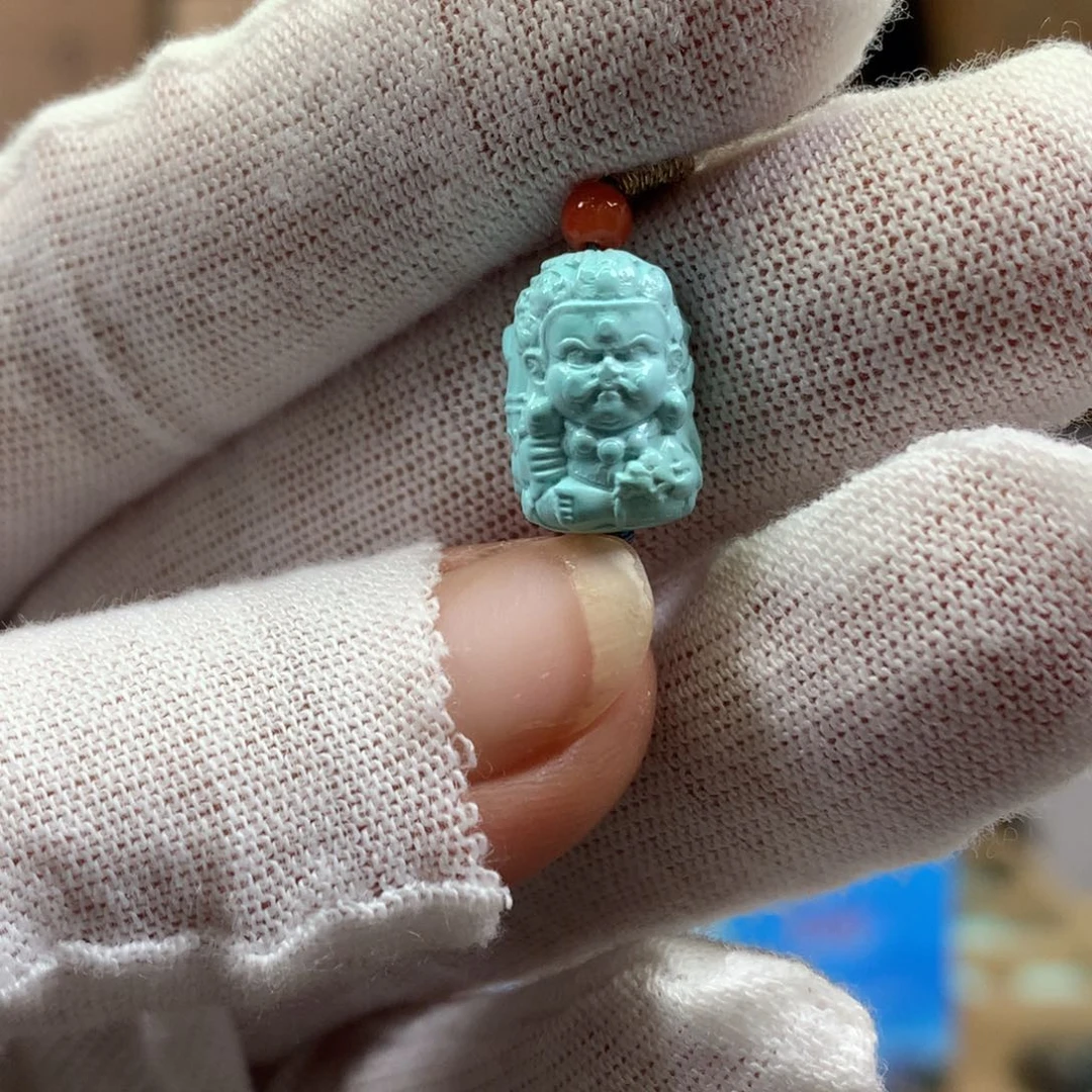 绿松石未镶嵌挂件