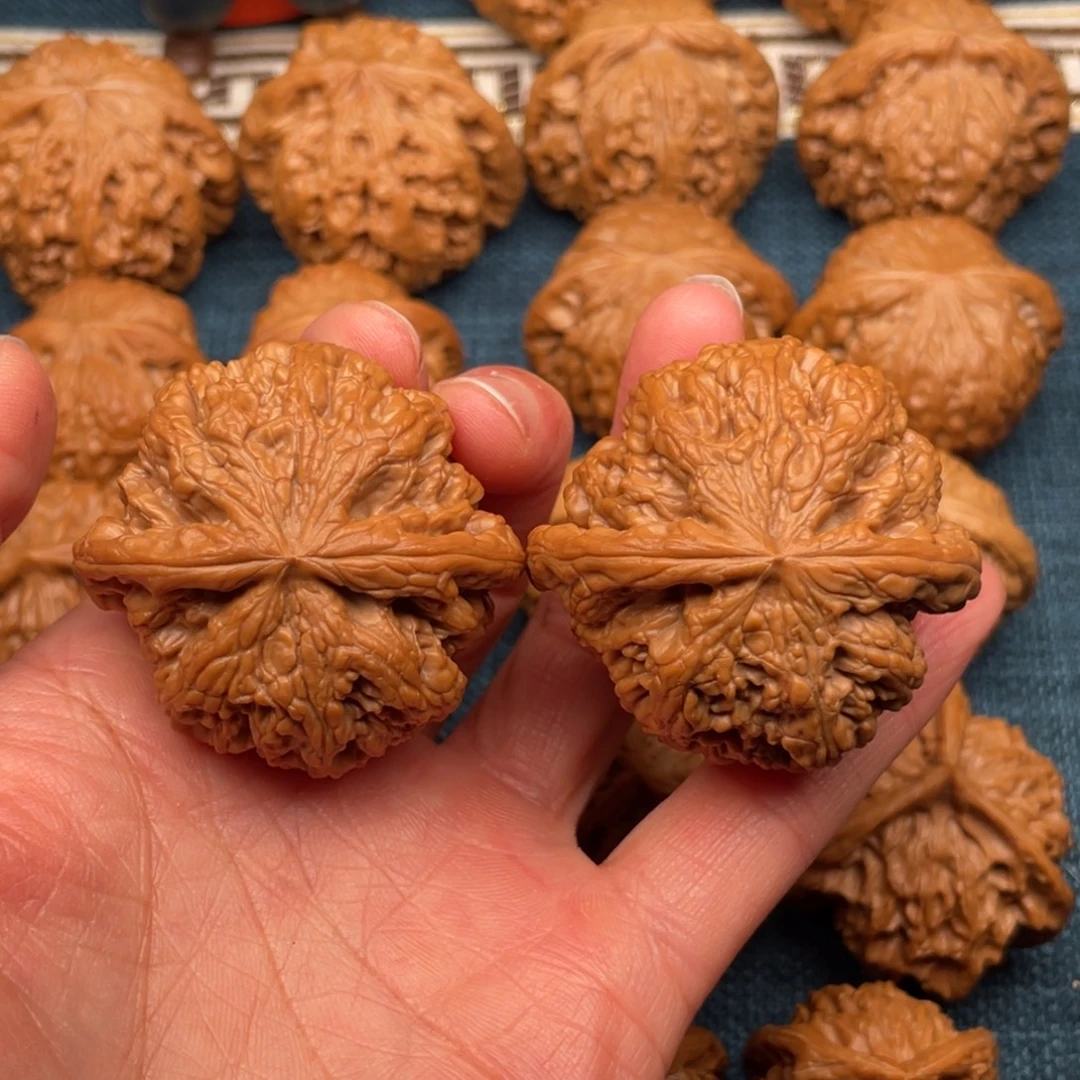 把件文玩核桃45全品毕业球粗筋