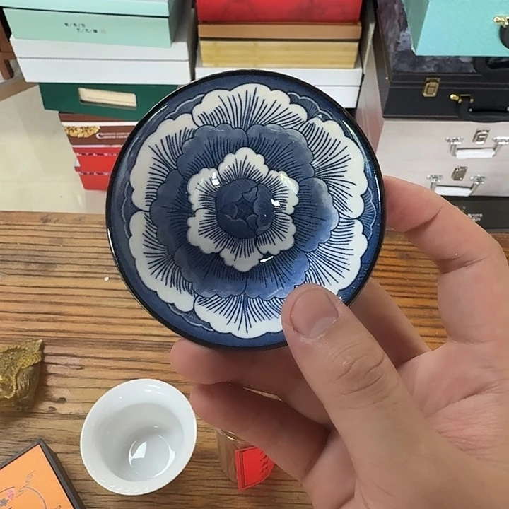 孤品茶具套装等。