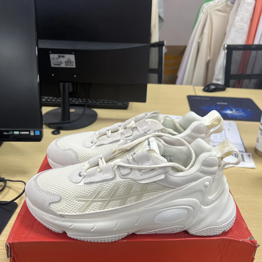 《B品以直播展示为准》(X1353)李宁男子运动鞋AGCT077-51
