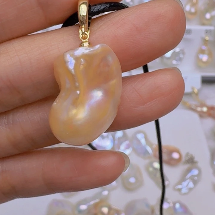 未镶嵌淡水珍珠颈饰