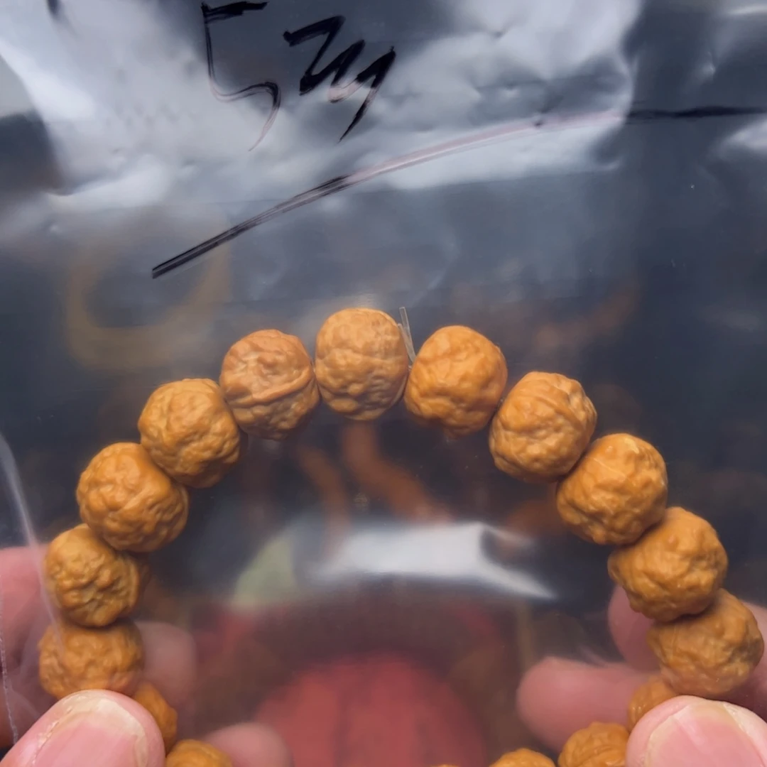 猴头核桃把件卡罗拉