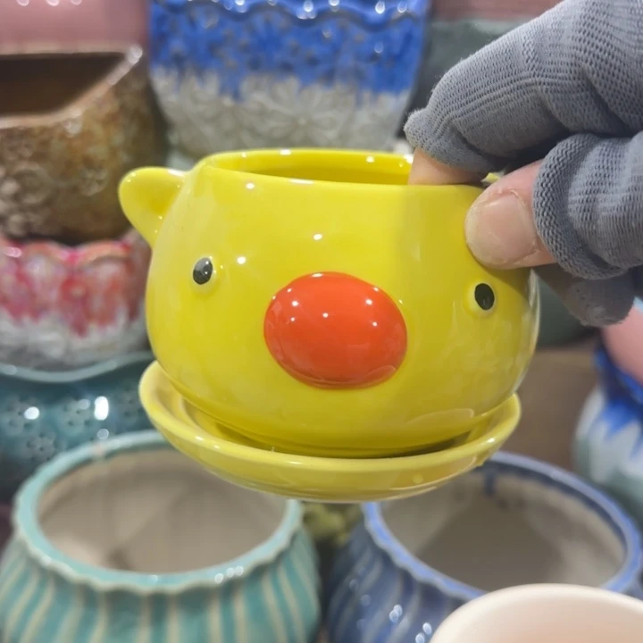 凑9块包邮，有孔，陶瓷花盆