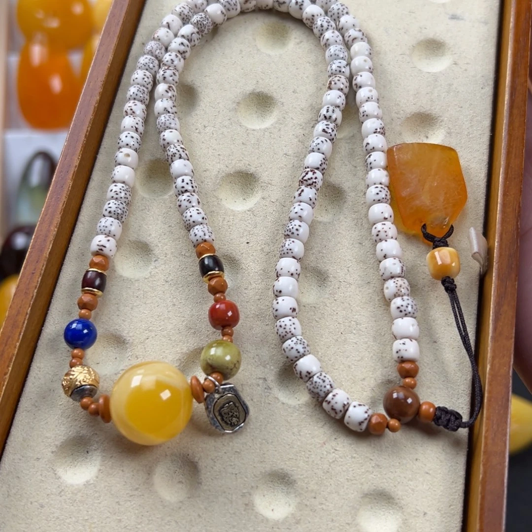 吊坠菩提未镶嵌蜜蜡