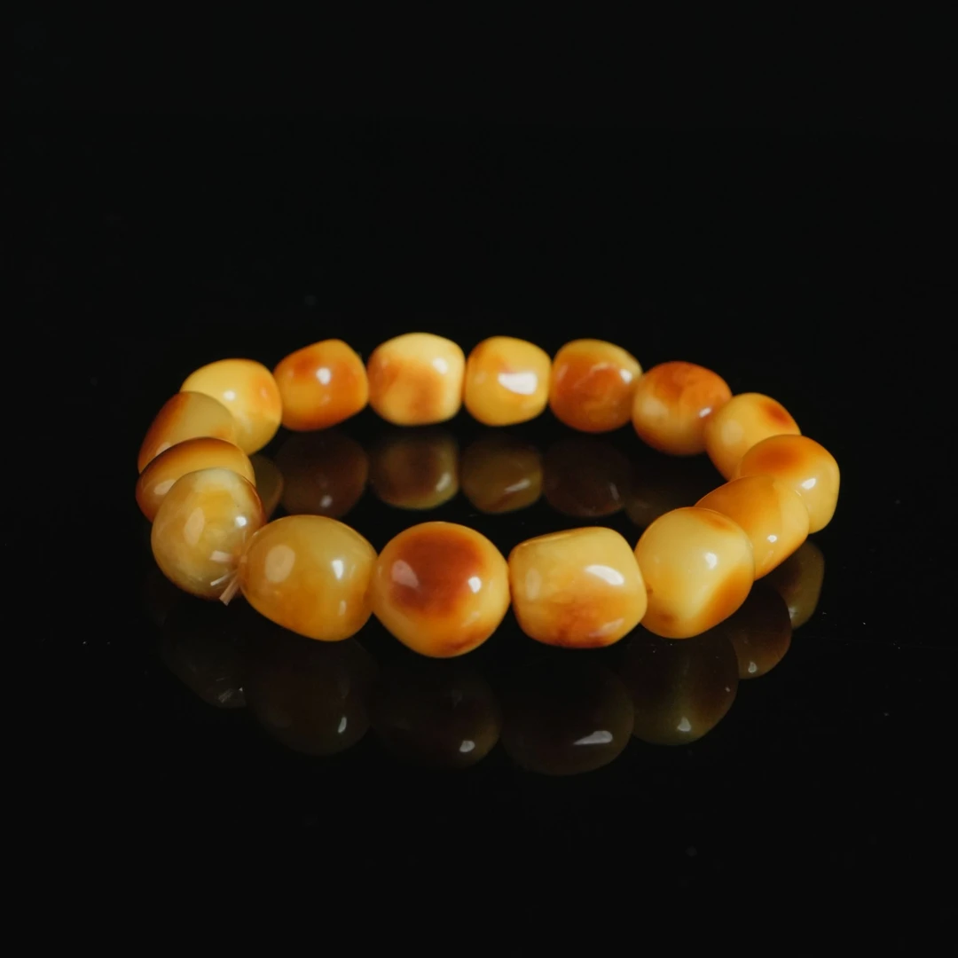 DY-M6458 沁色随形手串 11.34g