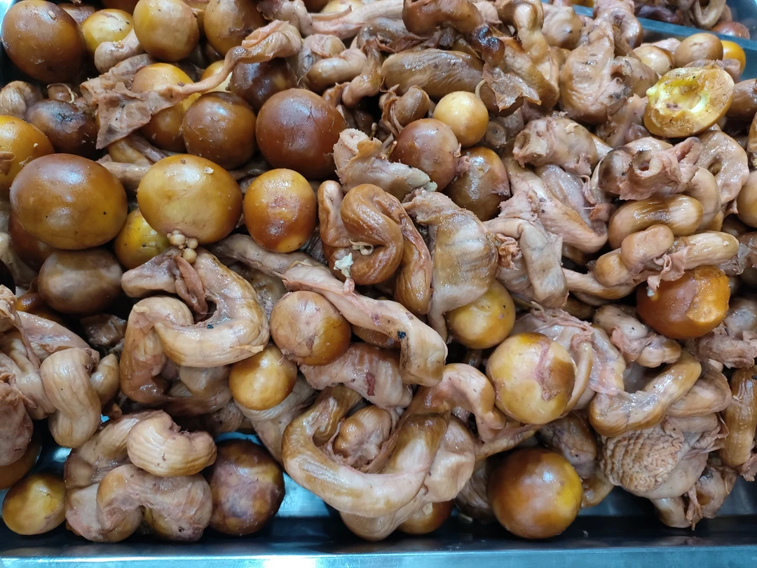 香熏鹅蛋胞，嘎嘎香