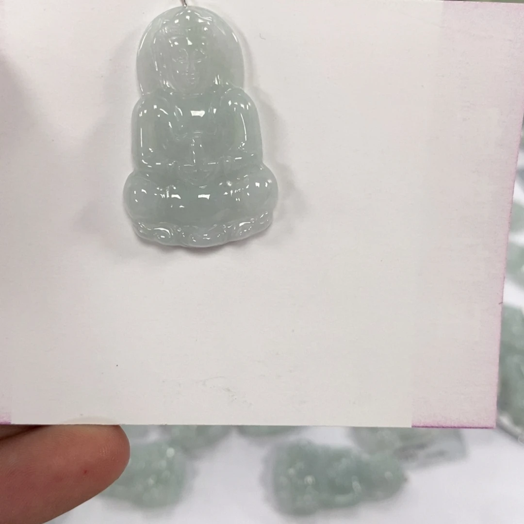 翡翠颈饰未镶嵌观音