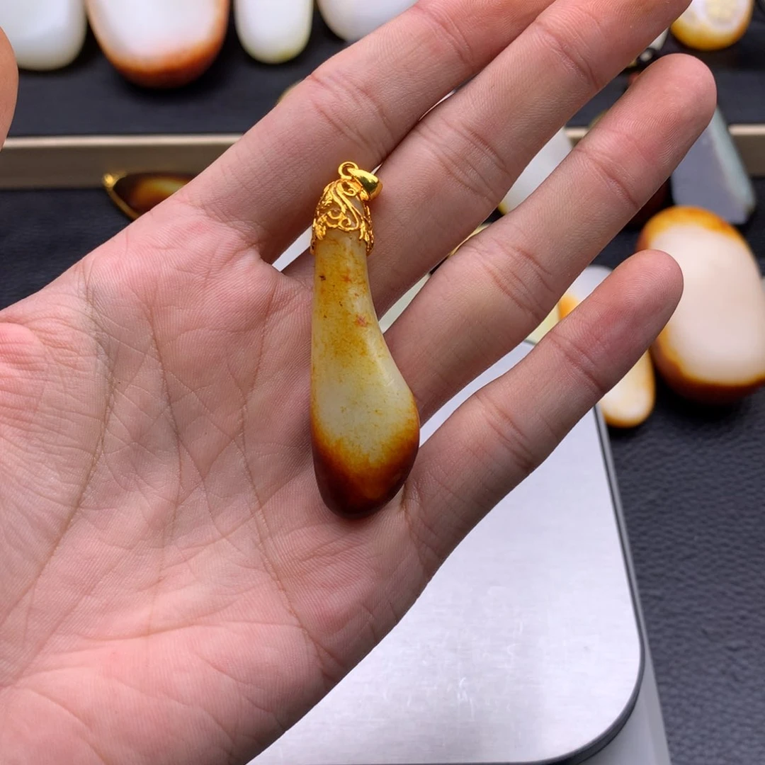 和田玉挂件未镶嵌