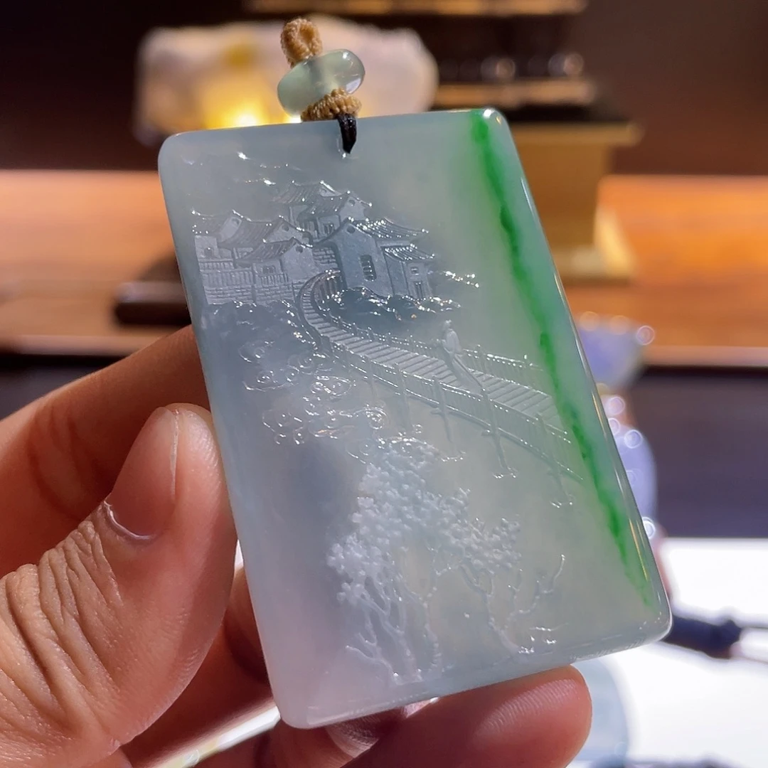 翡翠未镶嵌颈饰桥畔孤行