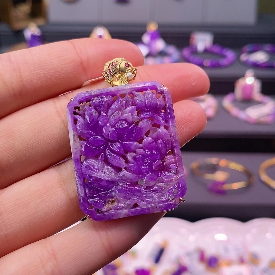 苏纪石（舒俱来）18K金镶嵌吊坠(不含链)