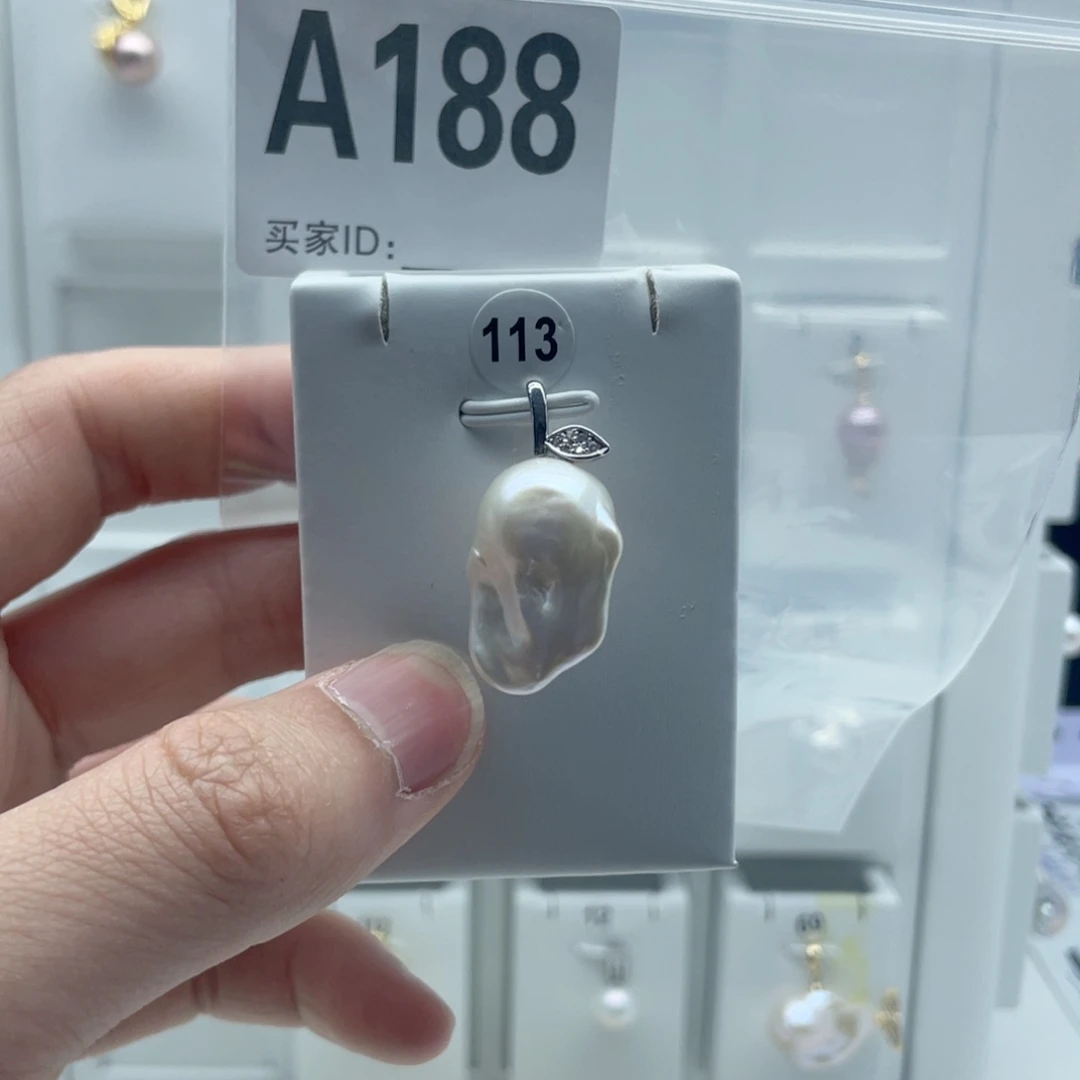 合金淡水珍珠颈饰
