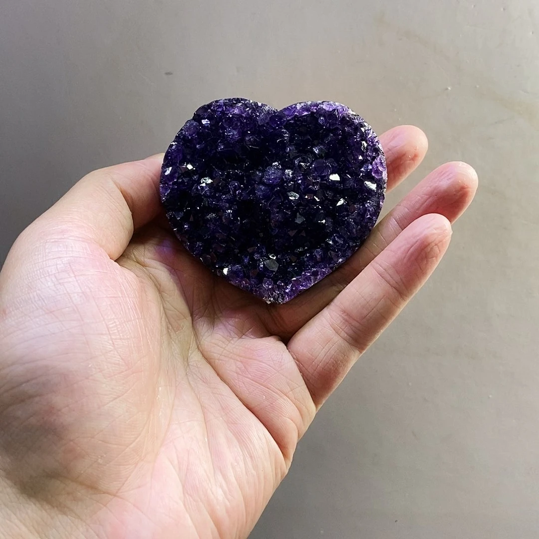 未镶嵌水晶大型摆件（非配饰）