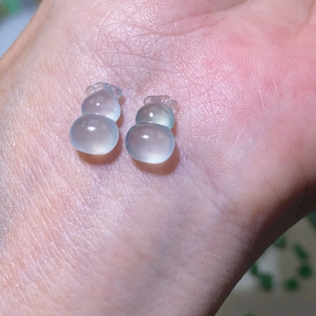 定制翡翠未镶嵌翡翠10.3×6.7×4.9