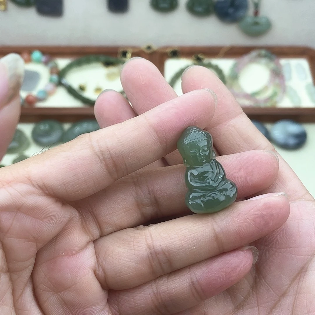 和田玉未镶嵌吊坠(不含链)