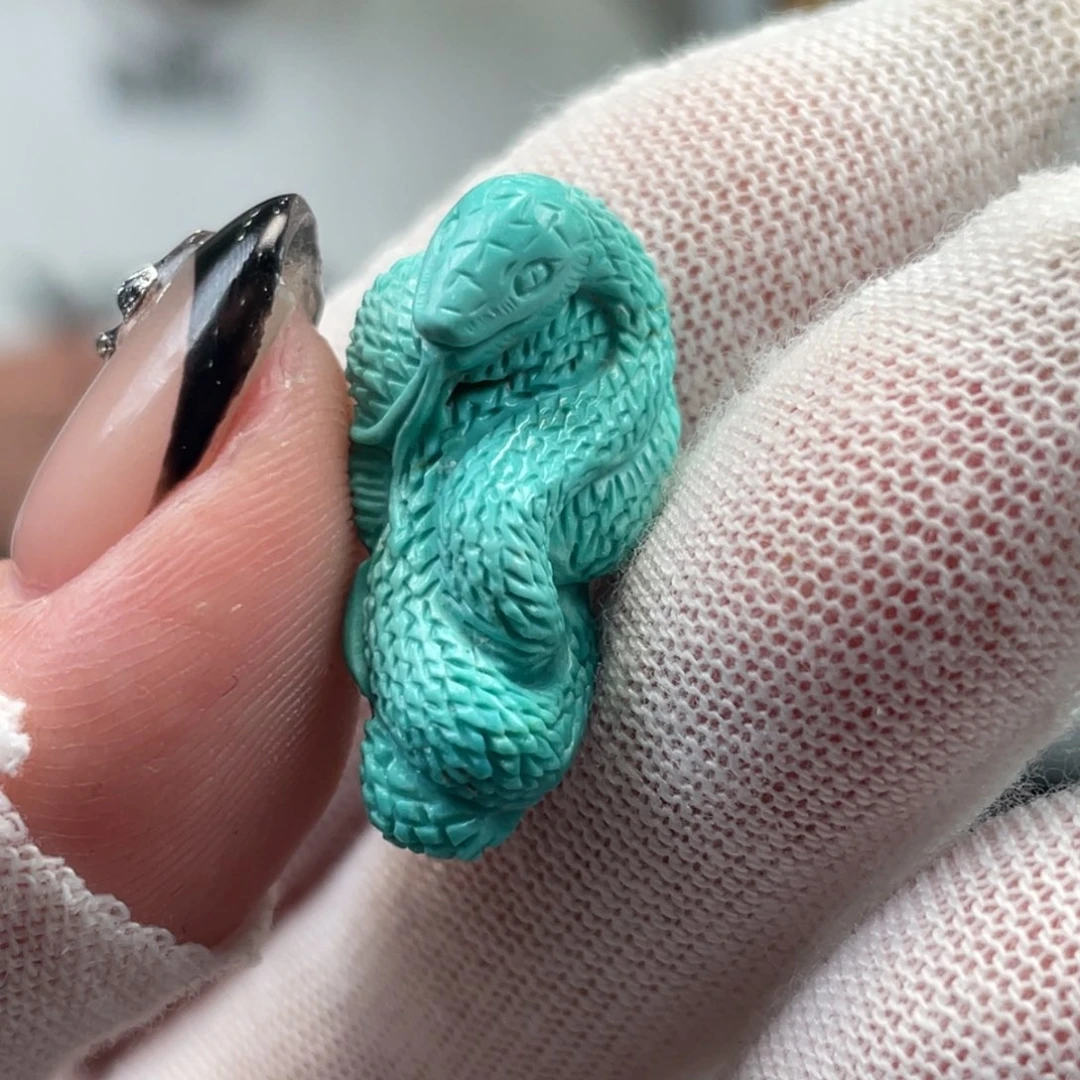 绿松石未镶嵌挂件