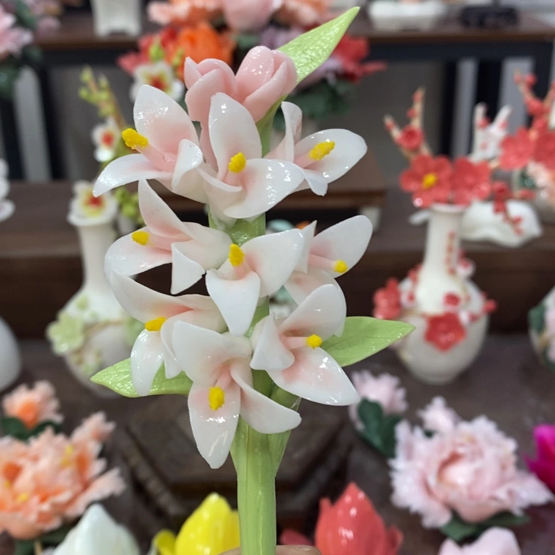 摆件陶瓷手工花摆件