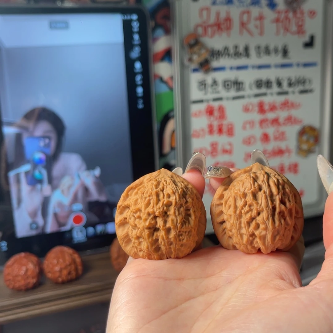 大***吊坠文玩核桃龙脉40 色差