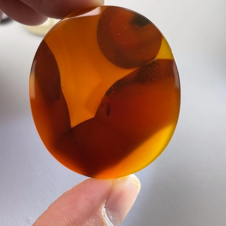 玛瑙/玉髓颈饰未镶嵌老*