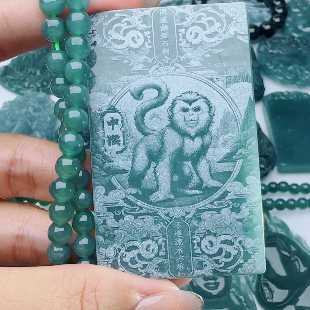 颈饰未镶嵌翡翠多样性发货天然的A货翡翠