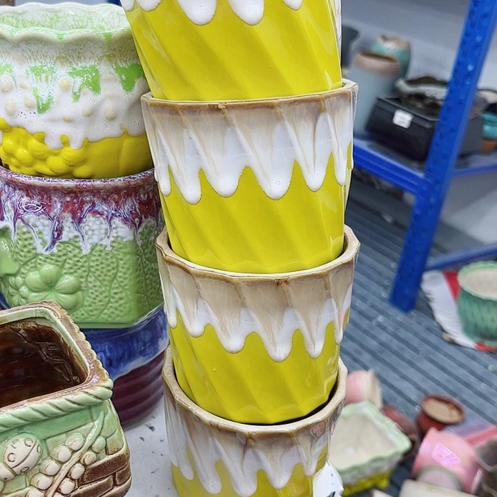 多肉绿植陶瓷花盆9.9包邮，有孔