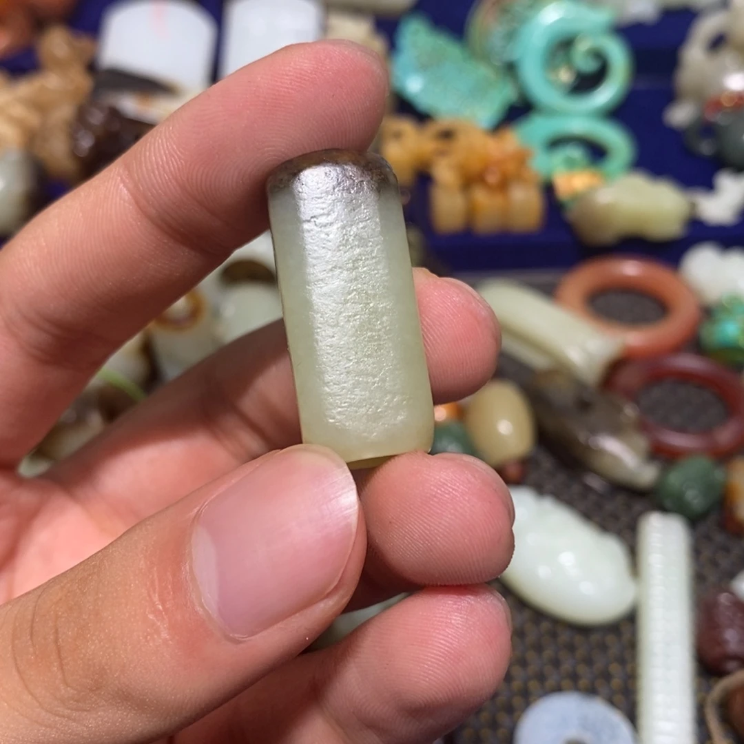 聚***藏玛瑙/玉髓未镶嵌颈饰