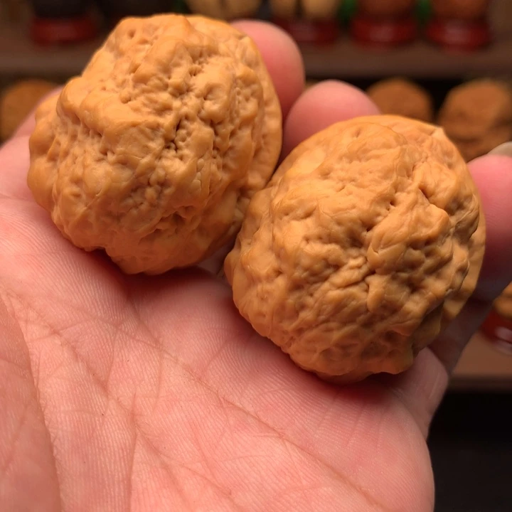 文玩核桃吊坠十八包