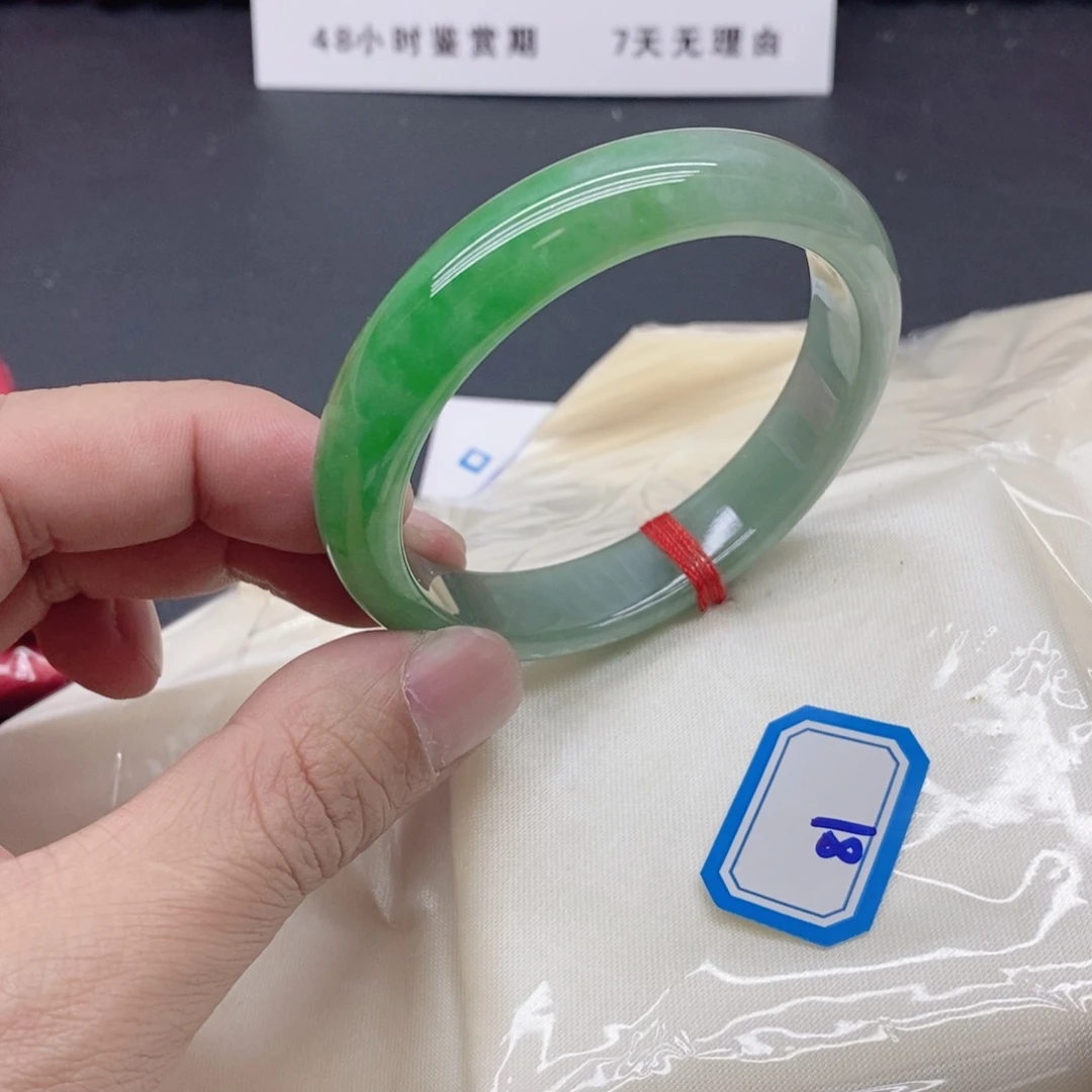 遇***虹岫玉未镶嵌手镯翡手镯81