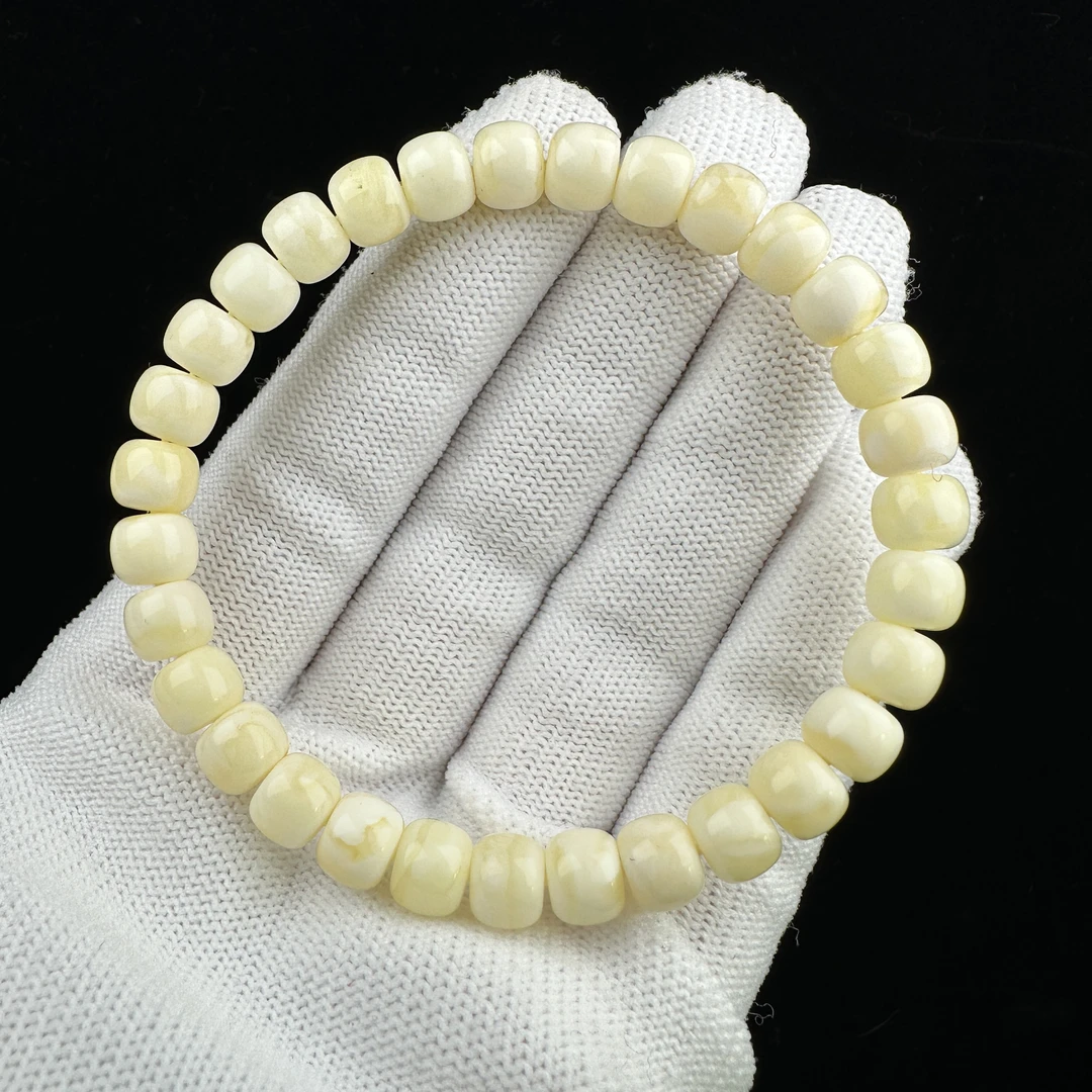 R2461天然原矿蜜蜡 瓷白花手串 7.4*6mm抖音基地质检发货