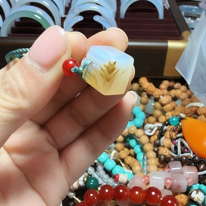 玛瑙/玉髓未镶嵌颈饰炎灿好物专属链接