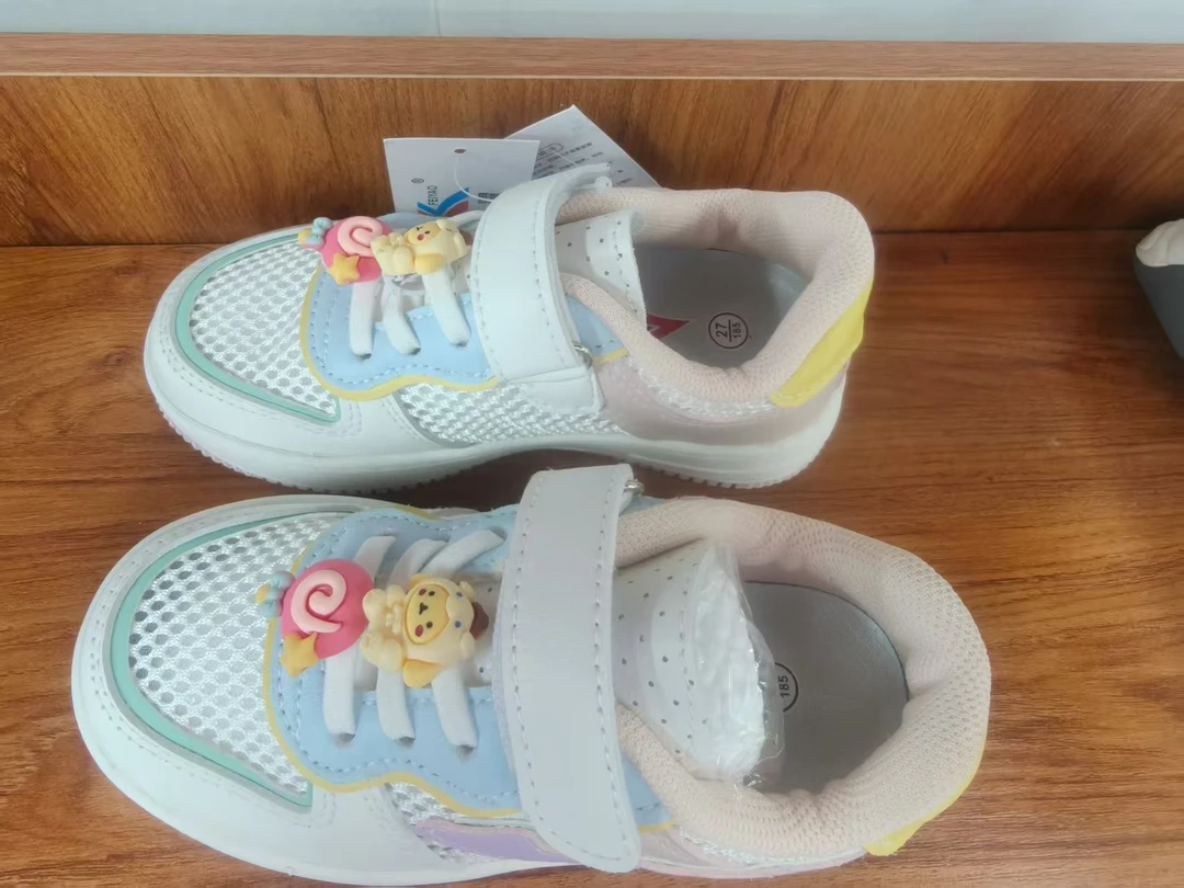 单网鞋，纽扣，魔术贴