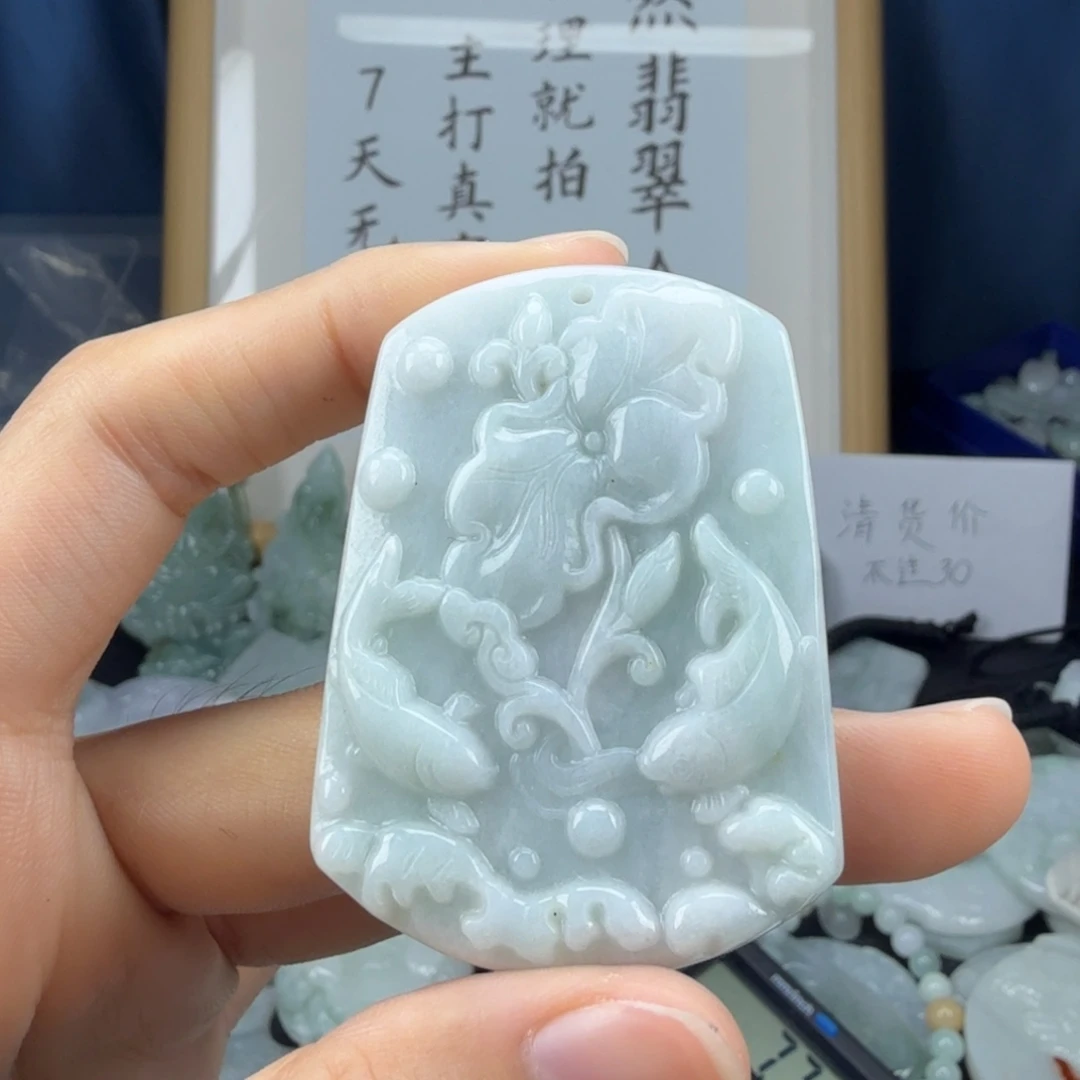 翡翠未镶嵌颈饰翡翠